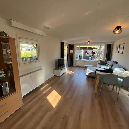 Luxe Met Sauna Op De Veluwe Chalet Putten